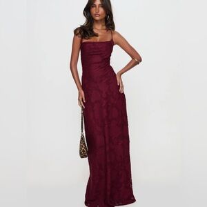 Elegant Burgundy Evening Dress